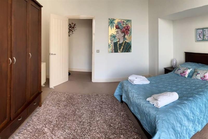 Seas The Day - Beachfront Apartment - Sleeps 4 Ramsgate Extérieur photo