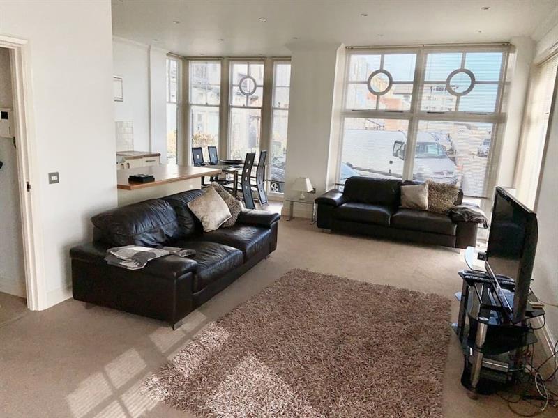 Seas The Day - Beachfront Apartment - Sleeps 4 Ramsgate Extérieur photo